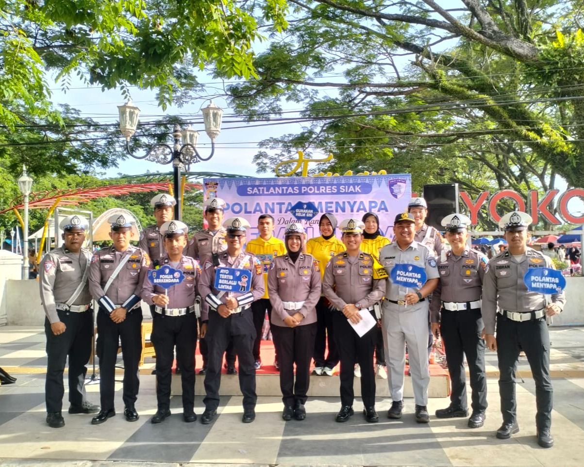 Polantas Menyapa Di CFD Perawang, Satlantas Polres Siak Ajak Masyarakat Lebih Peduli Keselamatan Berlalu Lintas