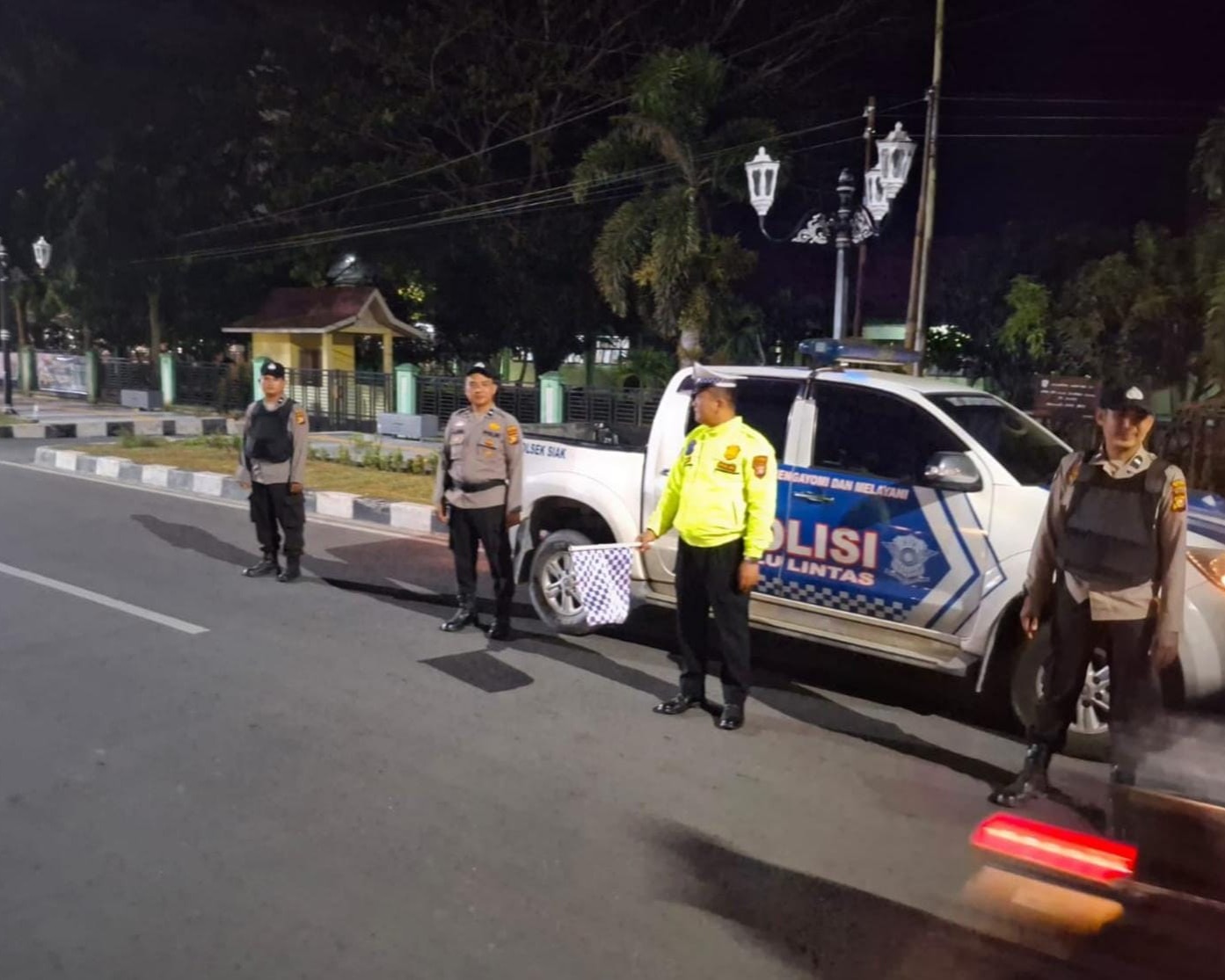Blue Light Patrol Polres Siak Sasar Titik Rawan, Cegah Laka dan C3 di Malam Hari