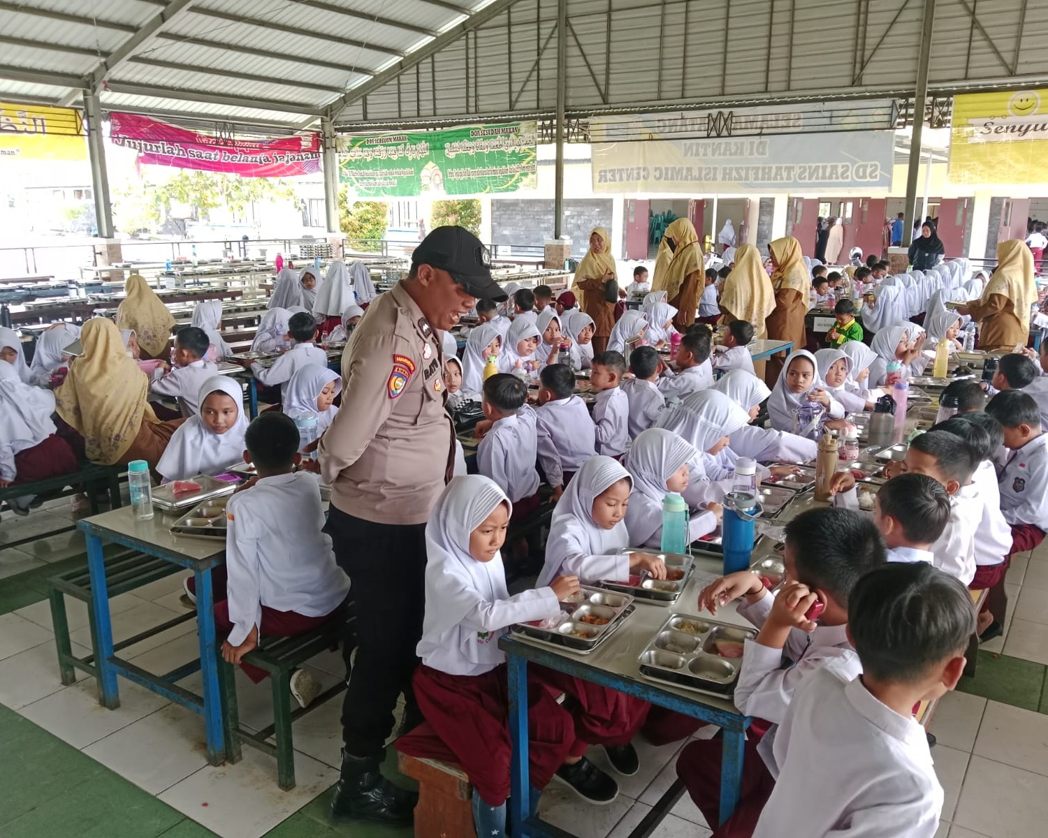 Polres Siak Dukung Program Makan Bergizi Gratis, 2.044 Siswa Terima Asupan Sehat Dari Yayasan Kemala Bhayangkari