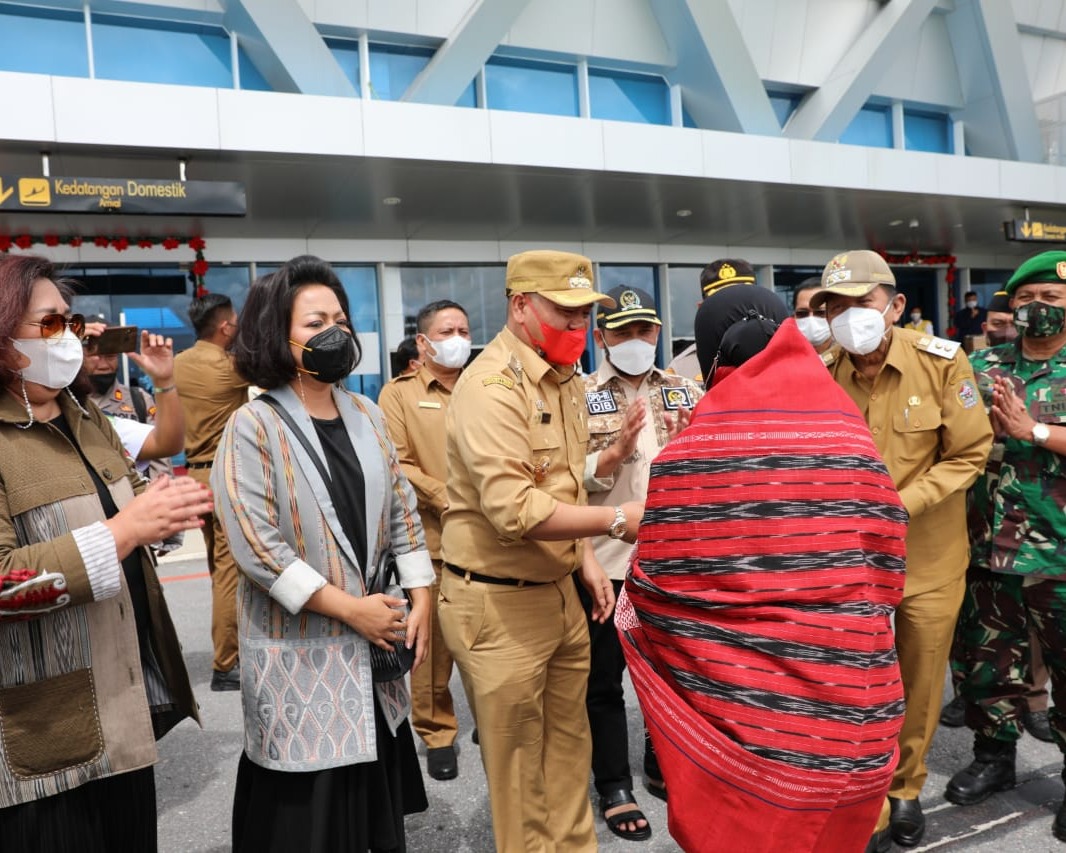 Bupati Nikson Nababan Sambut Kunjungan Menteri Sosial di Tapanuli Utara