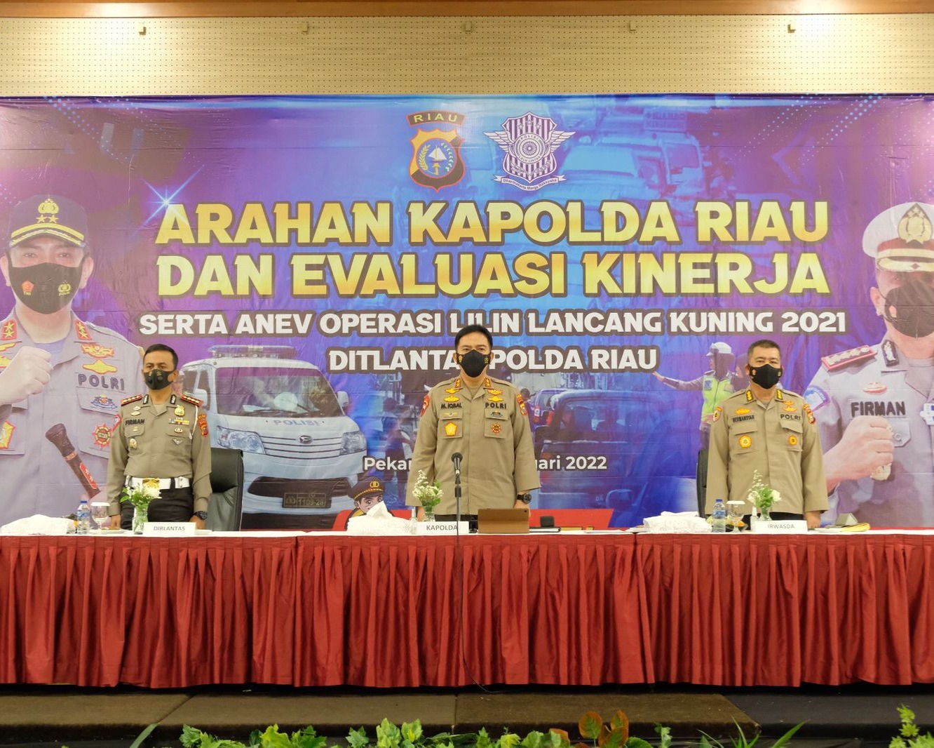 Buka Kegiatan Evaluasi Kinerja Jajaran Lalulintas, Kapolda Riau Tekankan Pelayanan Terbaik Masyarakat