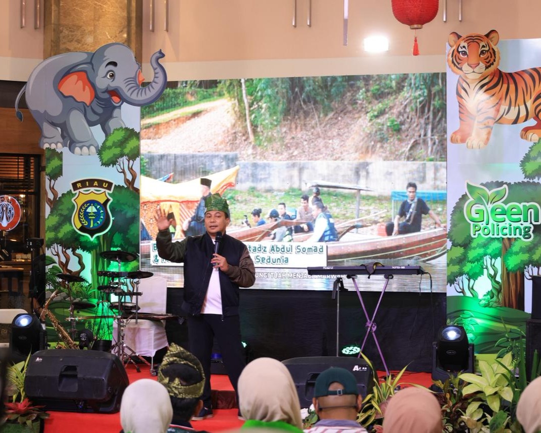 Puncak Ekshibisi Lomba Orasi Green Policing Polda Riau Tahun 2026