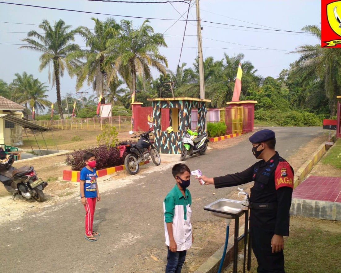 Peduli Pendidikan, Sat Brimob Polda Banten, Sediakan WiFi Gratis Untuk Daring Masyarakat