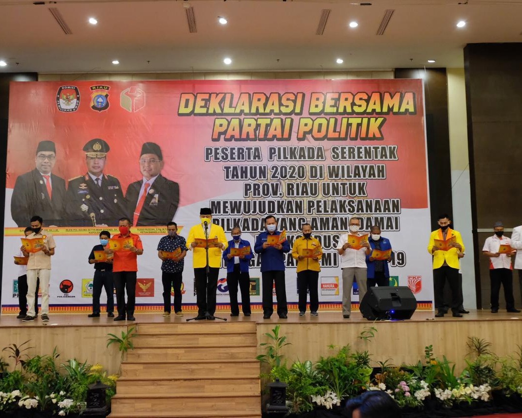 Kapolda Riau Inisiasi Deklarasi Bersama Partai Politik, Wujudkan Pilkada Serentak Aman, Damai, Kondusif Ditengah Pandemi Covid-19