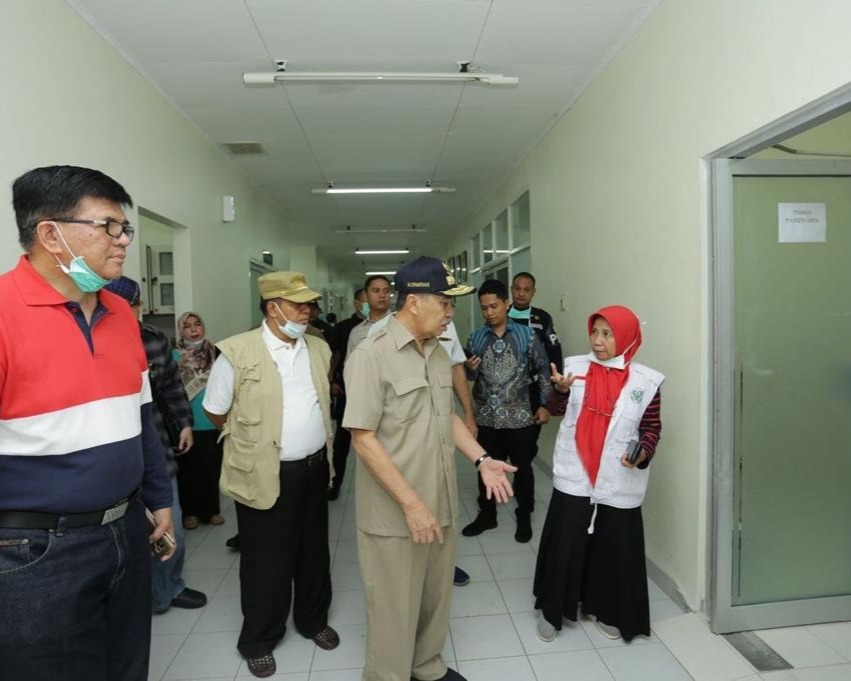 Gubernur Riau Syamsuar Meninjau Posko Pelayanan Kesehatan Dampak Asap Karhutla, Berikut Ini Data Posko dan Rumah Singgah