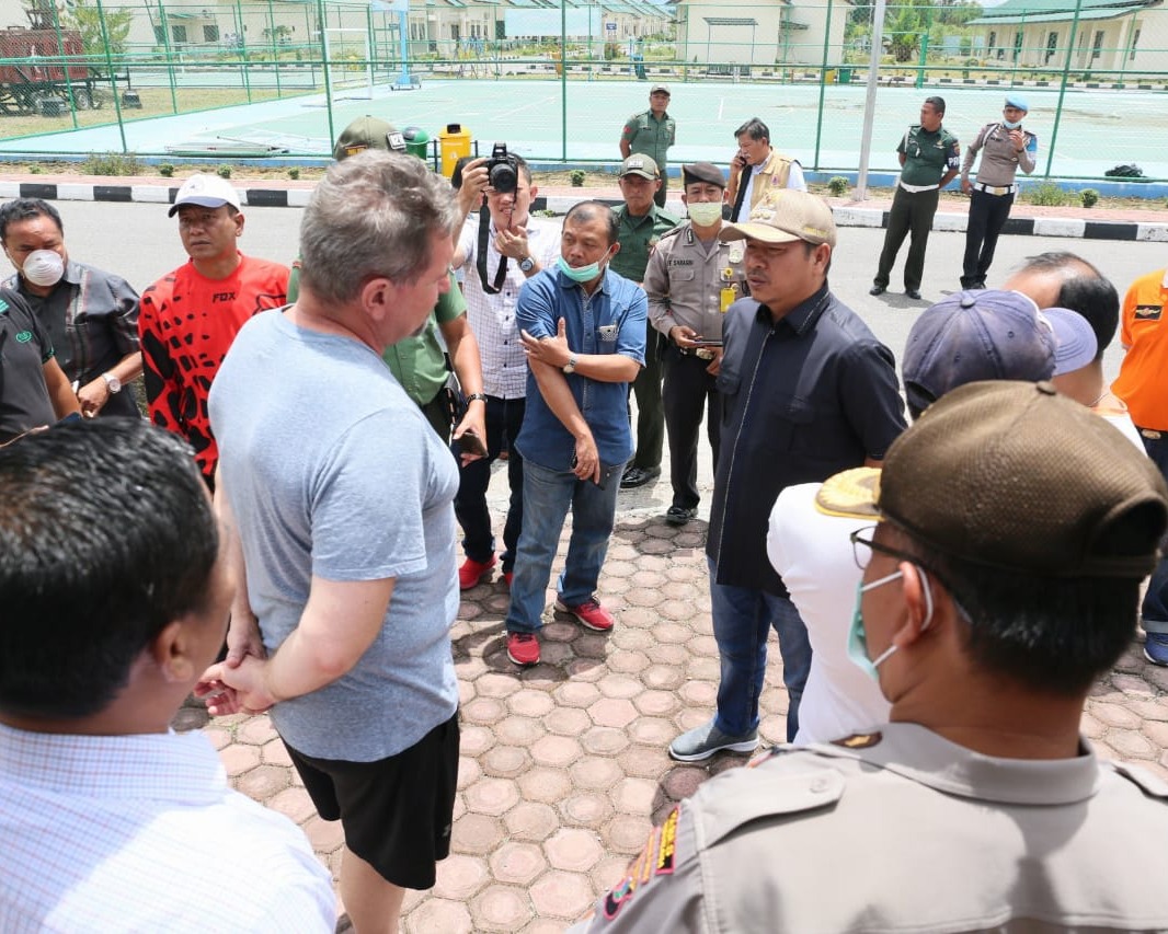 Bupati Taput Meninjau Perumahan PT. SOL di Siarang - Arang Desa Partali Julu