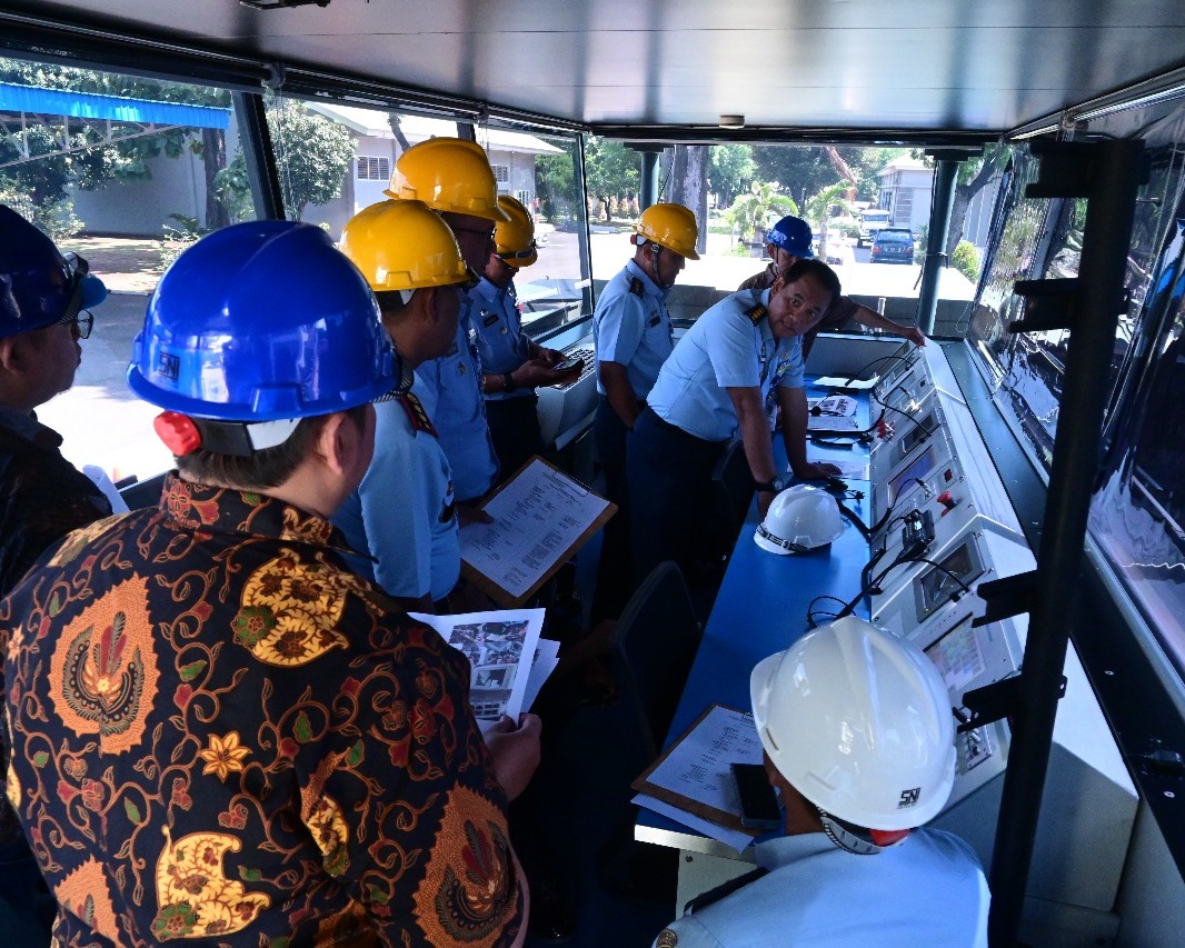 Uji Fungsi ATC Tower Mobile Koops Udara I