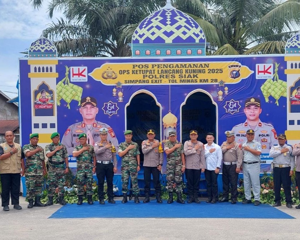Sinergi TNI-Polri, Kapolres dan Dandim 0322/Siak Tinjau Pos Pengamanan Mudik Lebaran 2025