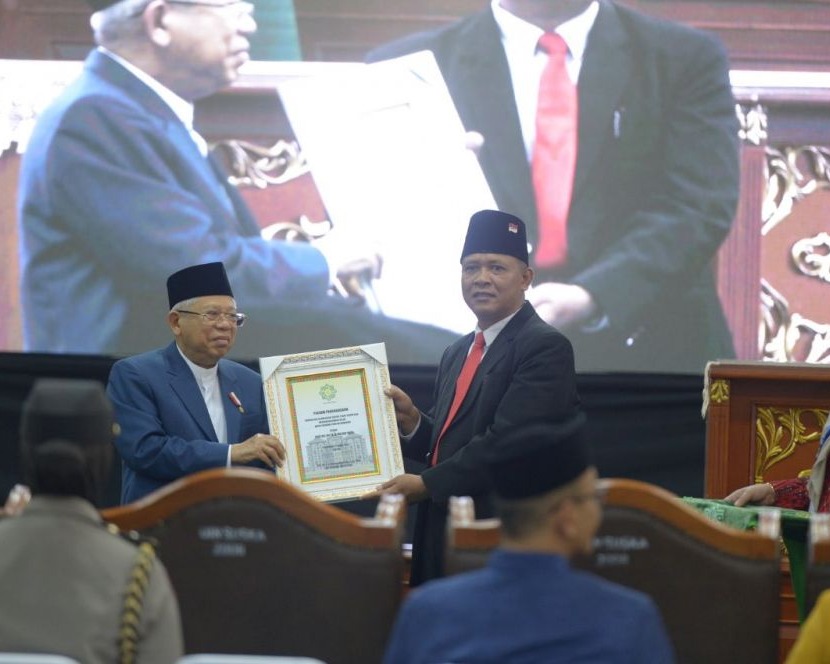 Selesai Pemberian Gelar Bapak Ekonomi Syariah, Wapres Dorong Ekonomi Syariah Terus Berkembang