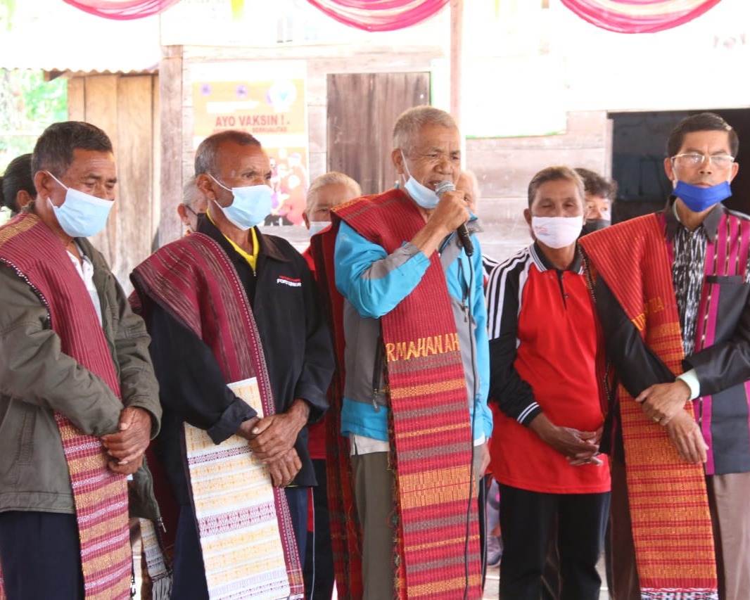 Bupati Taput Lakukan Peletakan Batu Pertama Pembangunan Puskesdes di Desa Huta Julu