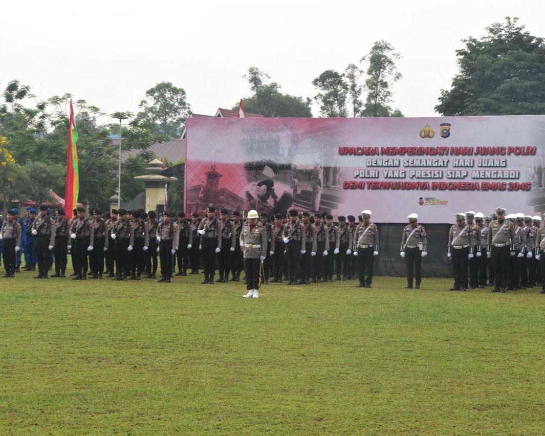 Kapolda Riau Pimpin Upacara Peringatan Hari Juang Polri Tahun 2024