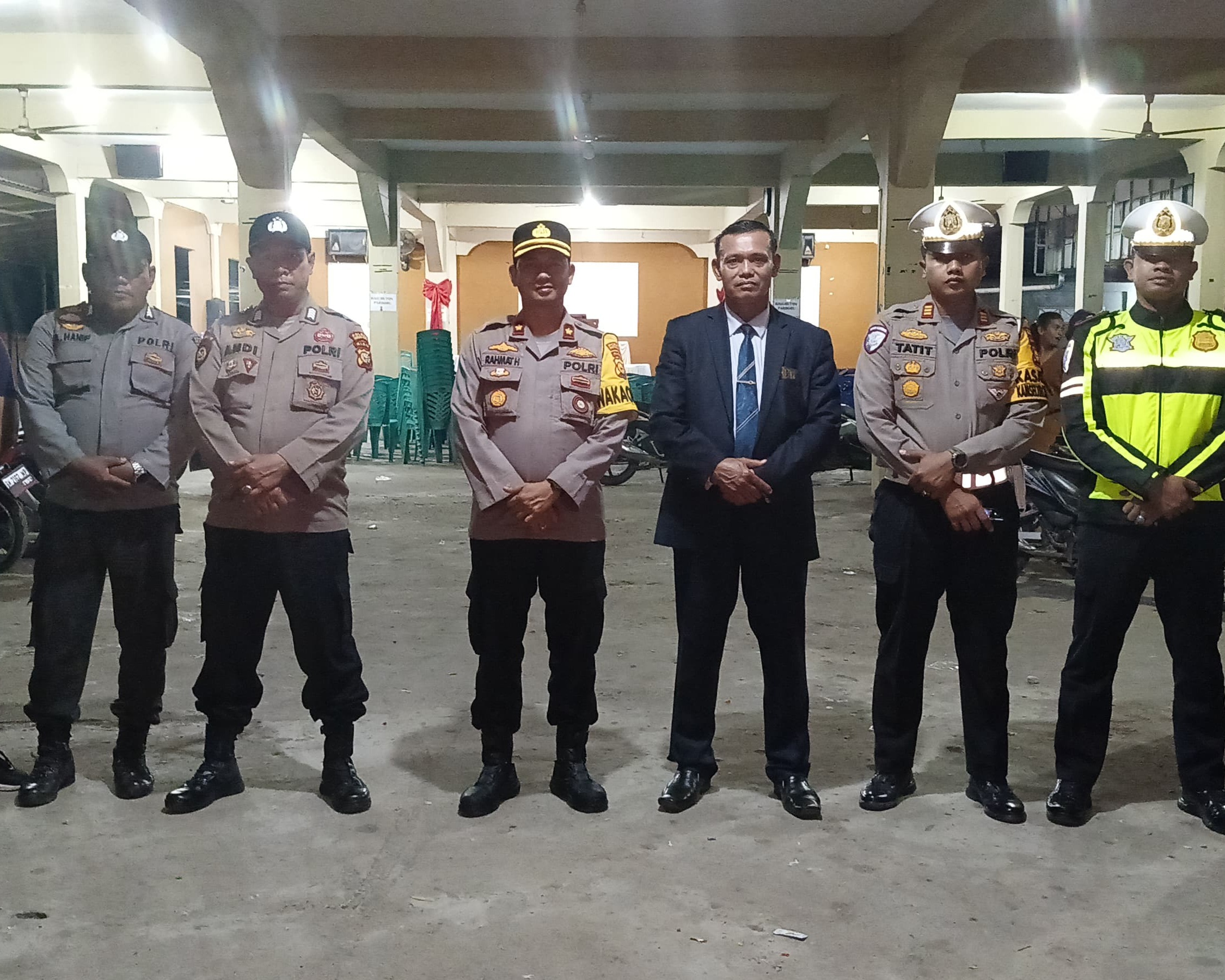 Wakapolres Rokan Hulu Pastikan Keamanan Perayaan Natal 2024 dan Tahun Baru 2025 Dengan Kunjungan ke Gereja