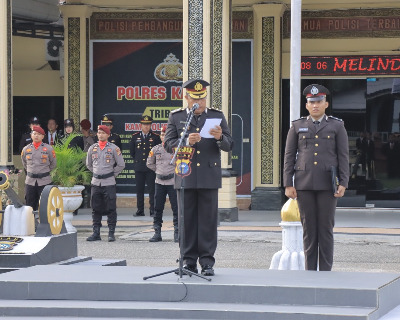 Polres Kampar Gelar Upacara Bendera Peringatan Hari Lahir Pancasila Tahun 2025