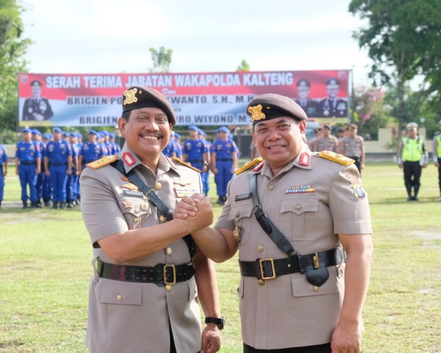 Setelah Sertijab, Brigjen Pol. Drs. Indro Wiyono, M.Si Resmi Menjabat Wakapolda Kalteng