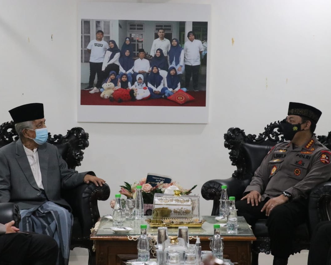 Sowan Ke Ketua MUI Sulsel, Kapolri Sebut Dukungan Ulama Sangat Penting Untuk Menjaga Kamtibmas