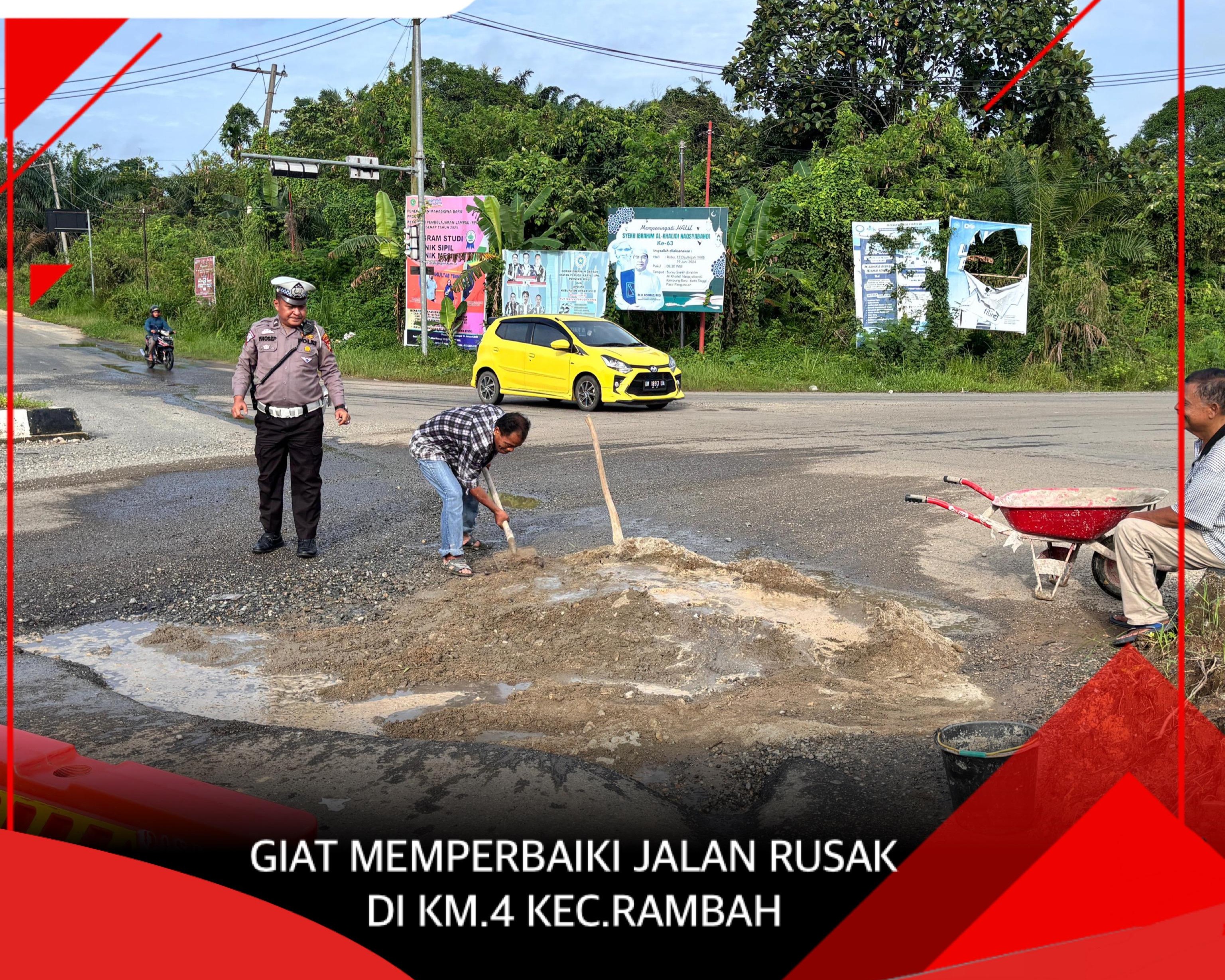 Polres Rokan Hulu Perbaiki Jalan Rusak Demi Kenyamanan Masyarakat