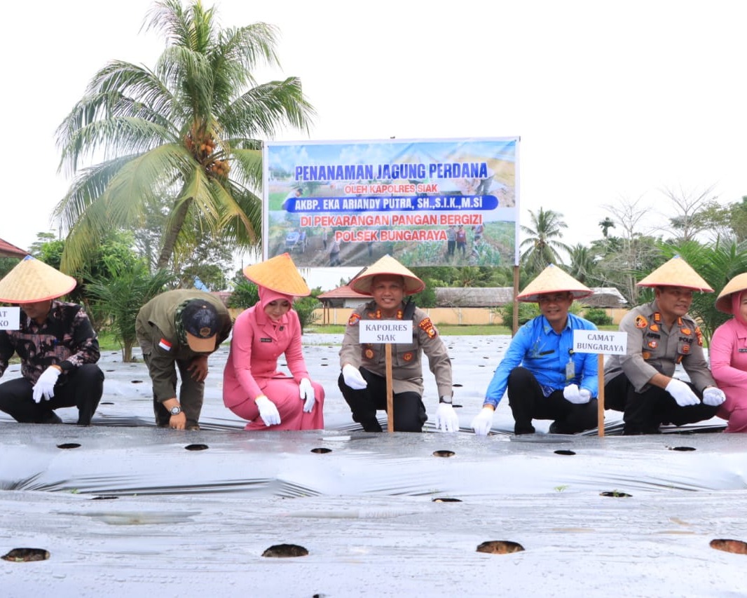 Kunjungan Kerja Kapolres Siak Ke Mako Polsek Bungaraya, Tingkatkan Kesiapsiagaan Polsek dan Program Ketahanan Pangan