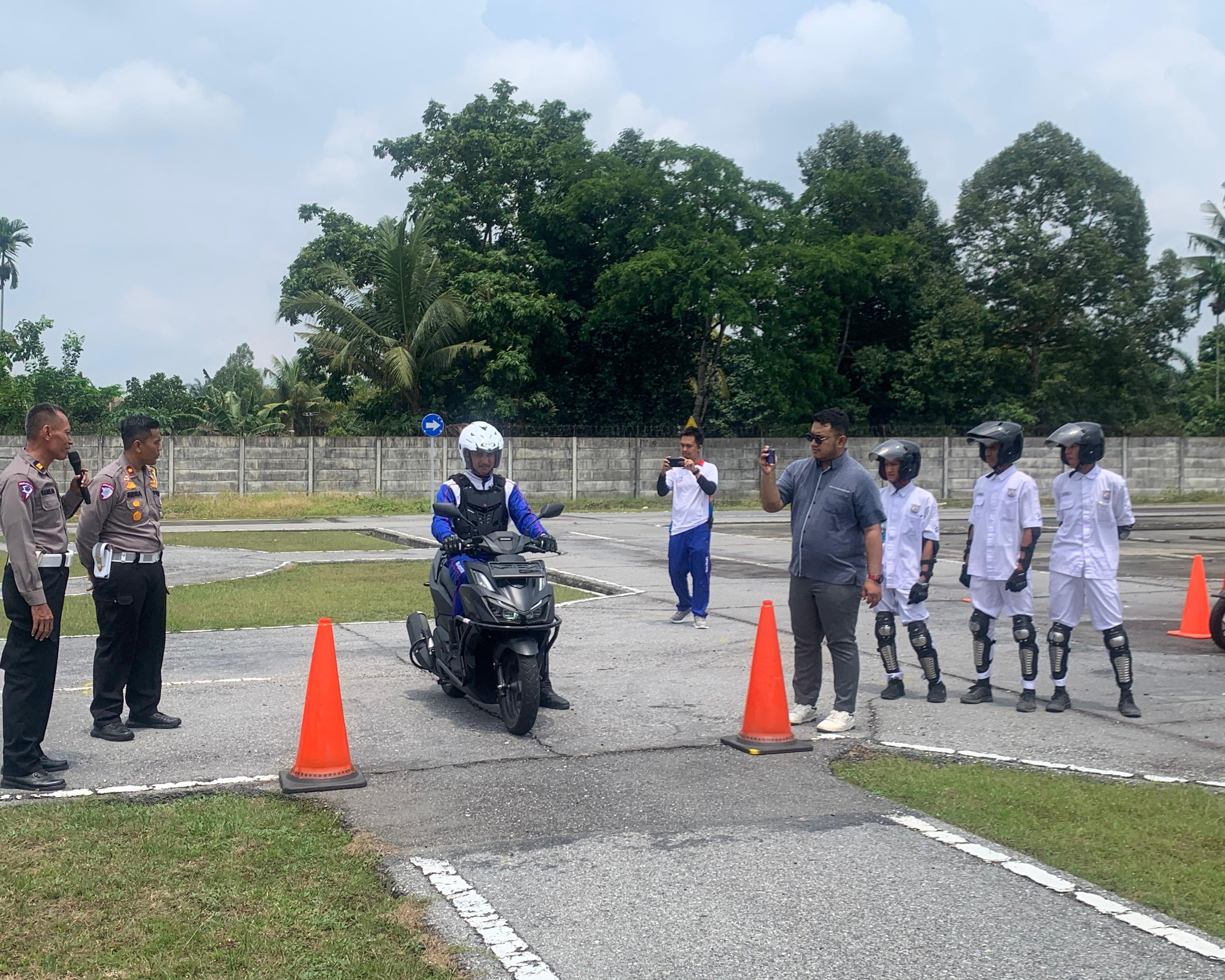 Bombardir Giat Edukasi Program Tematik, Jumlah Pelanggaran Lalu Lintas Pelajar di Provinsi Riau Menurun Drastis