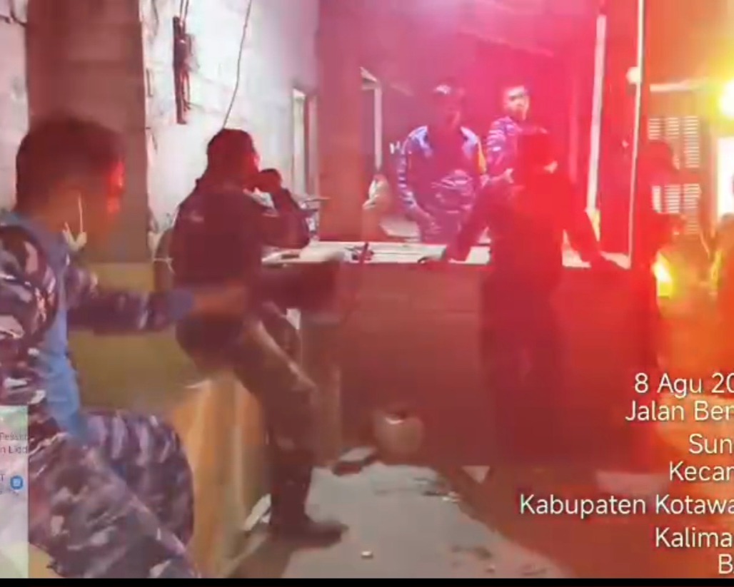 Pangkodau I Apresiasi Personel Lanud Jajaran Dan Armada Kodau I  Berjibaku Padamkan Karhutla