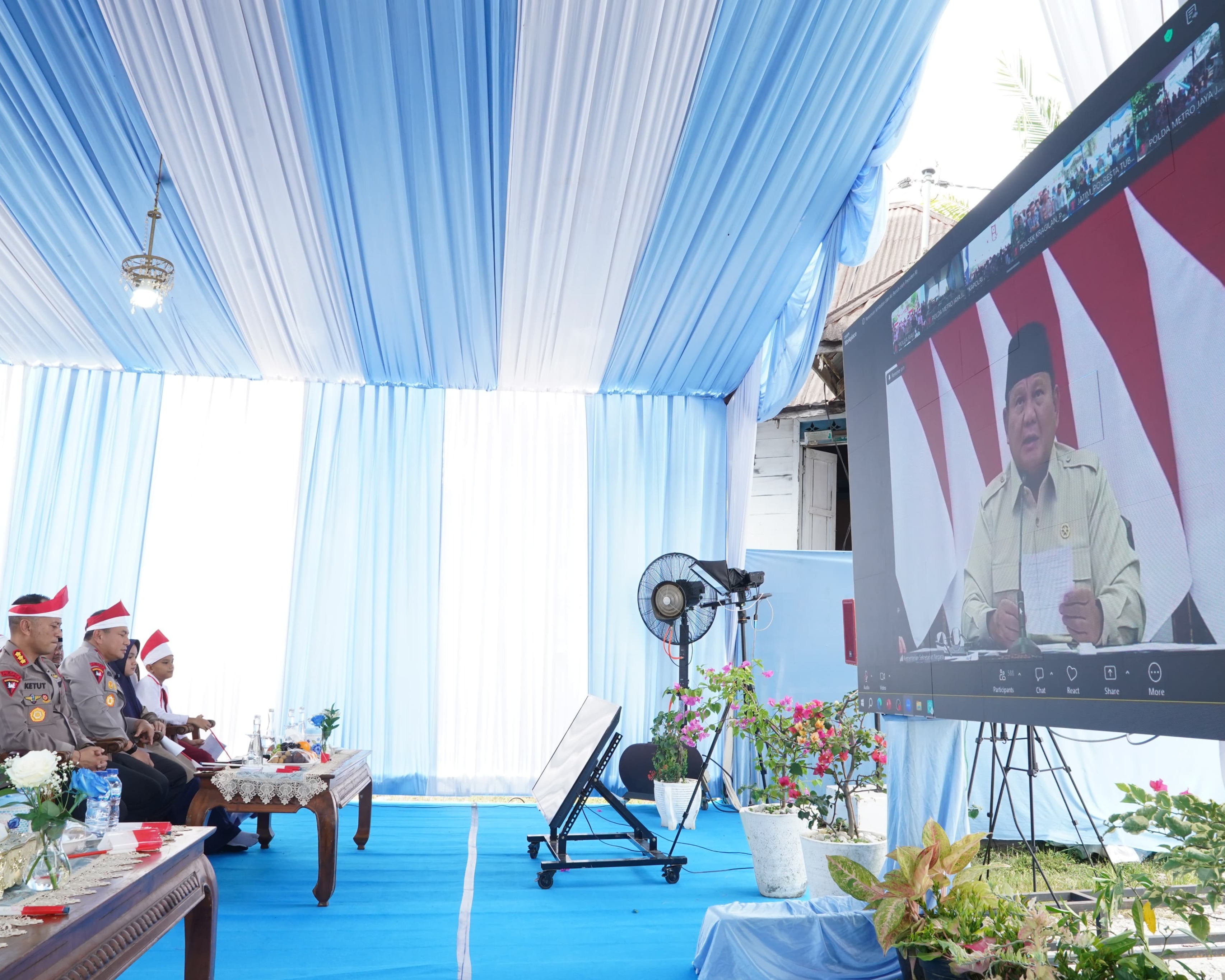 Presiden Prabowo Resmikan Jembatan Merah Putih Presisi, Kapolda Riau Laporkan 110 Jembatan Untuk Rakyat