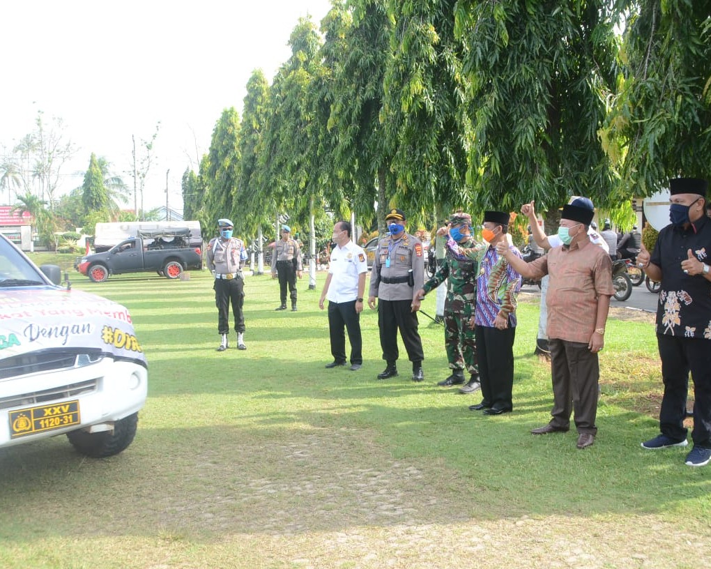 Plt Bupati Lampung Utara Terima Bantuan 140 APD dari PT Nakau Lampung