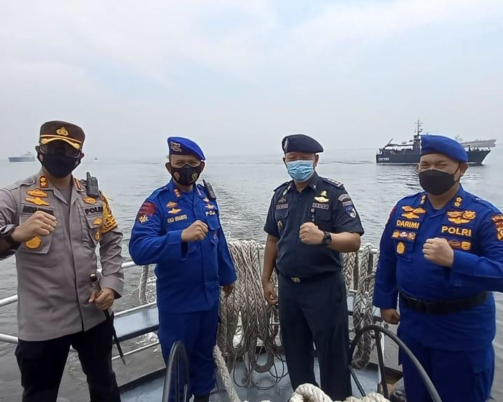 Gelar Patroli Sinergitas Bersama Bea Cukai dan KSOP Dumai, Dirpolair Polda Riau Ajak Masyarakat Disiplin