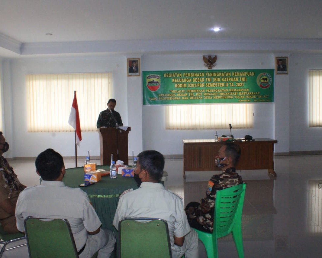 Wujud Soliditas Keluarga Besar TNI, Kodim 0301/PBR Gelar Pembinaan Keluarga Besar TNI