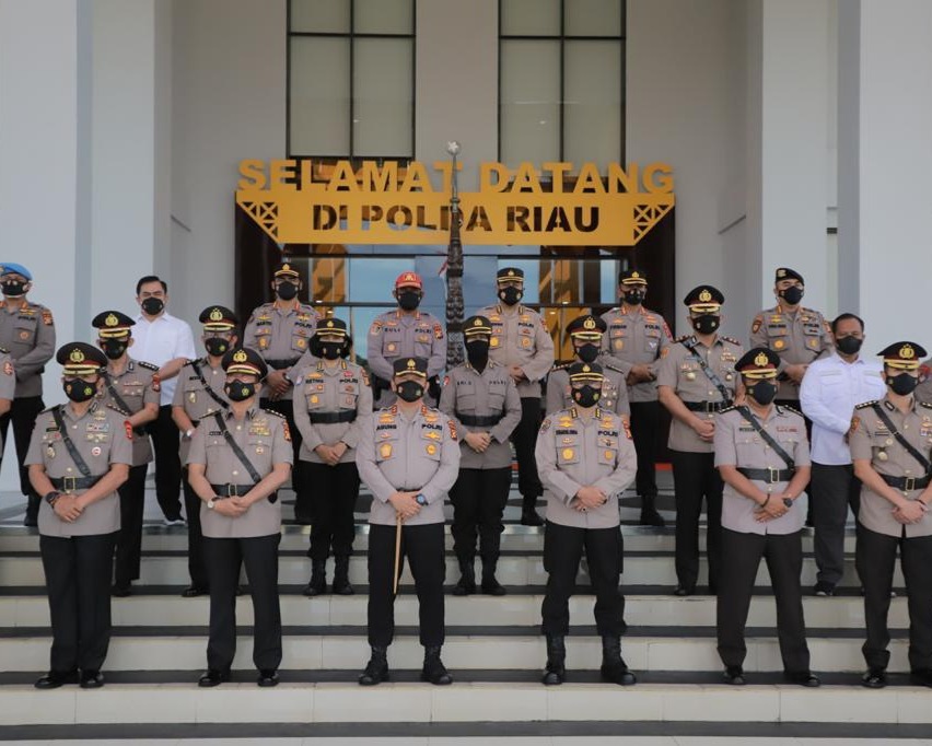 Pimpin Sertijab, Kapolda Riau: Jaga Soliditas Internal Dan Tingkatkan Kerjasama Stakeholder