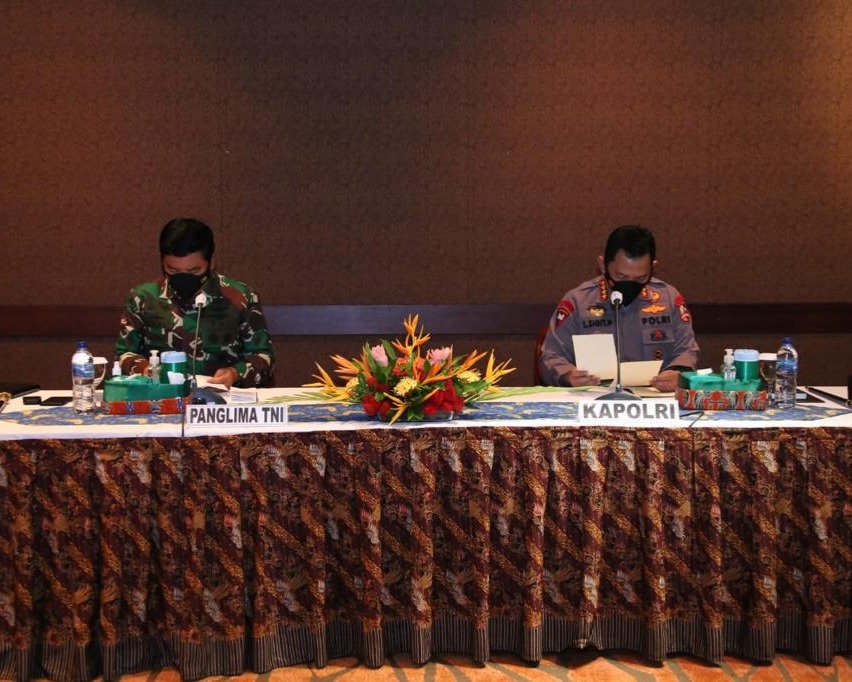 Panglima TNI Dan Kapolri Bakar Semangat Satgas Nemangkawi