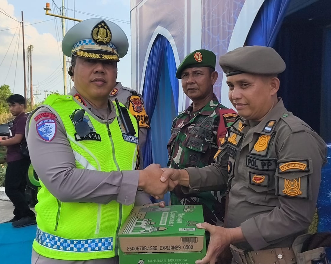 Pemantauan Arus Mudik Riau–Sumbar, Polda Riau Pastikan Lalin Lancar Dan Personel Siaga 24 Jam