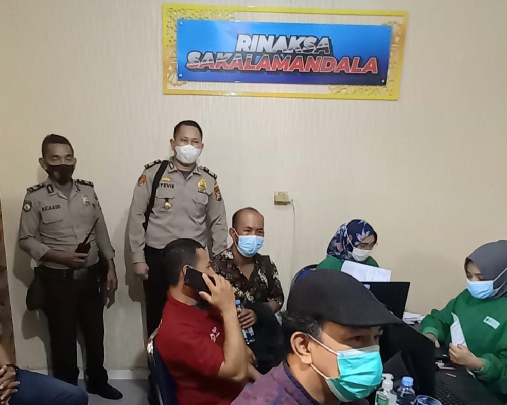 Gelar Vaksinasi Covid-19 di Polsek Pekanbaru Kota, Kapolresta Pekanbaru: Ini Merupakan Kontribusi Untuk Membantu Program Percepatan Vaksinasi