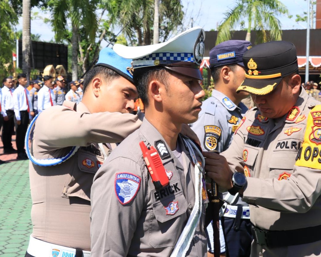 Apel Gelar Pasukan Operasi Patuh Lancang Kuning 2025 Di Polres Siak, Komitmen Tegakkan Tertib Berlalu Lintas Dengan Humanis