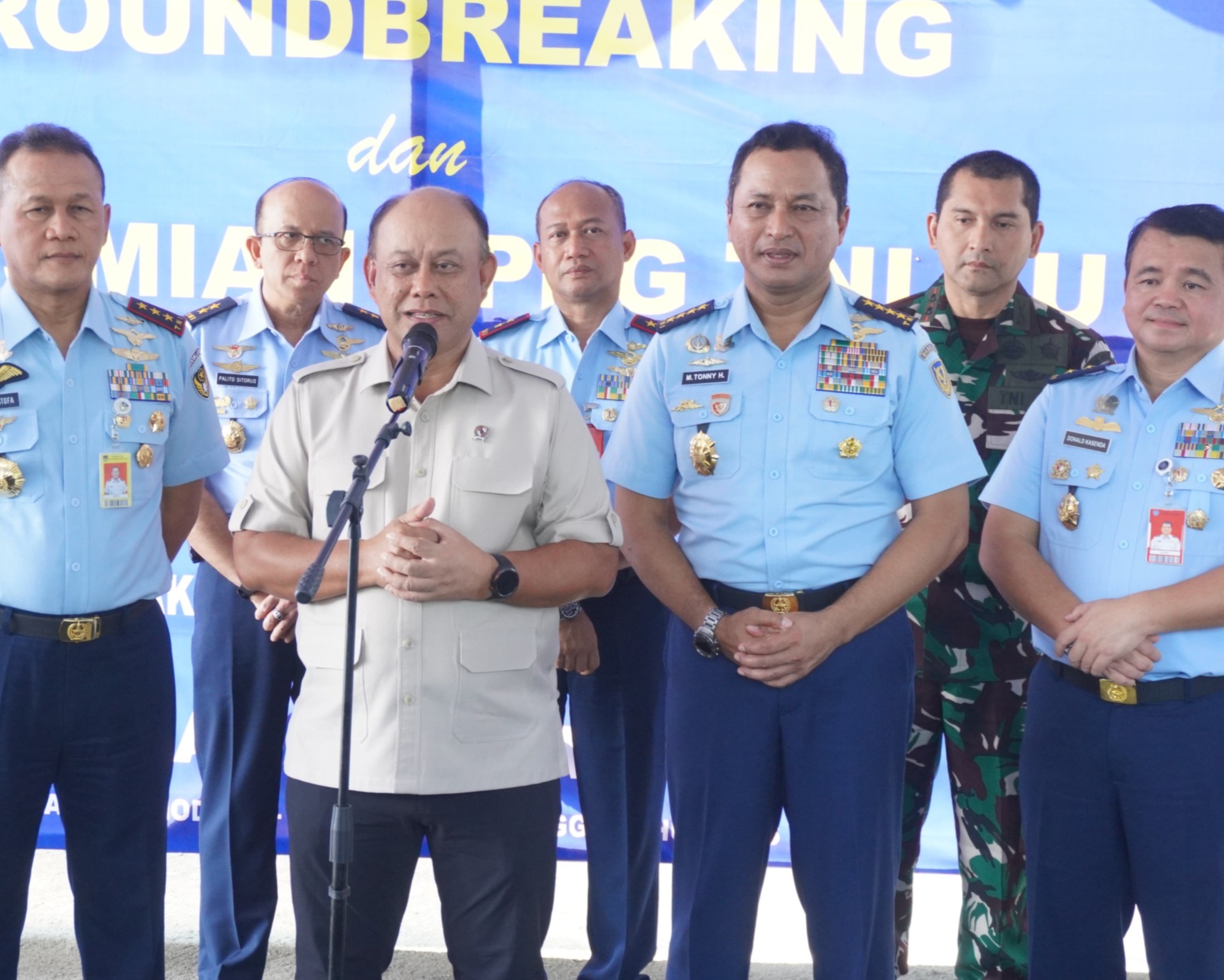 Pangkoopsud I Dampingi Kasau Hadiri Launching Dan Ground Breaking Pembangunan SPPG TNI AU