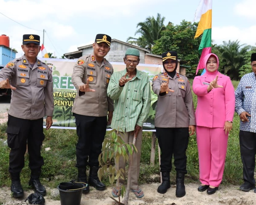 Program Siak Peduli, Kapolres Resmikan Rumah Layak Huni di Dayun