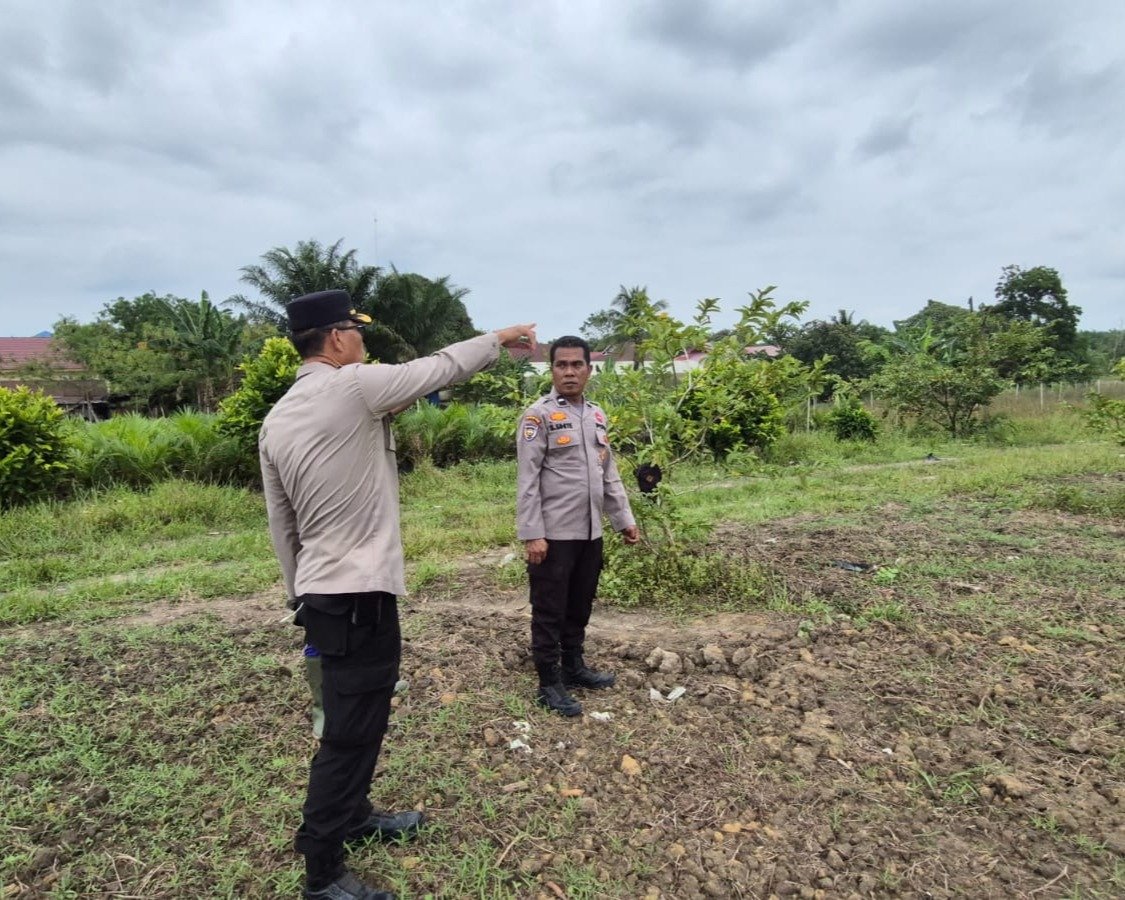 Polsek Kuras Cek Kesiapan Lahan 7 Ha di SMKN 1 Terantang Manuk Untuk Tanam Jagung Pipil Serentak