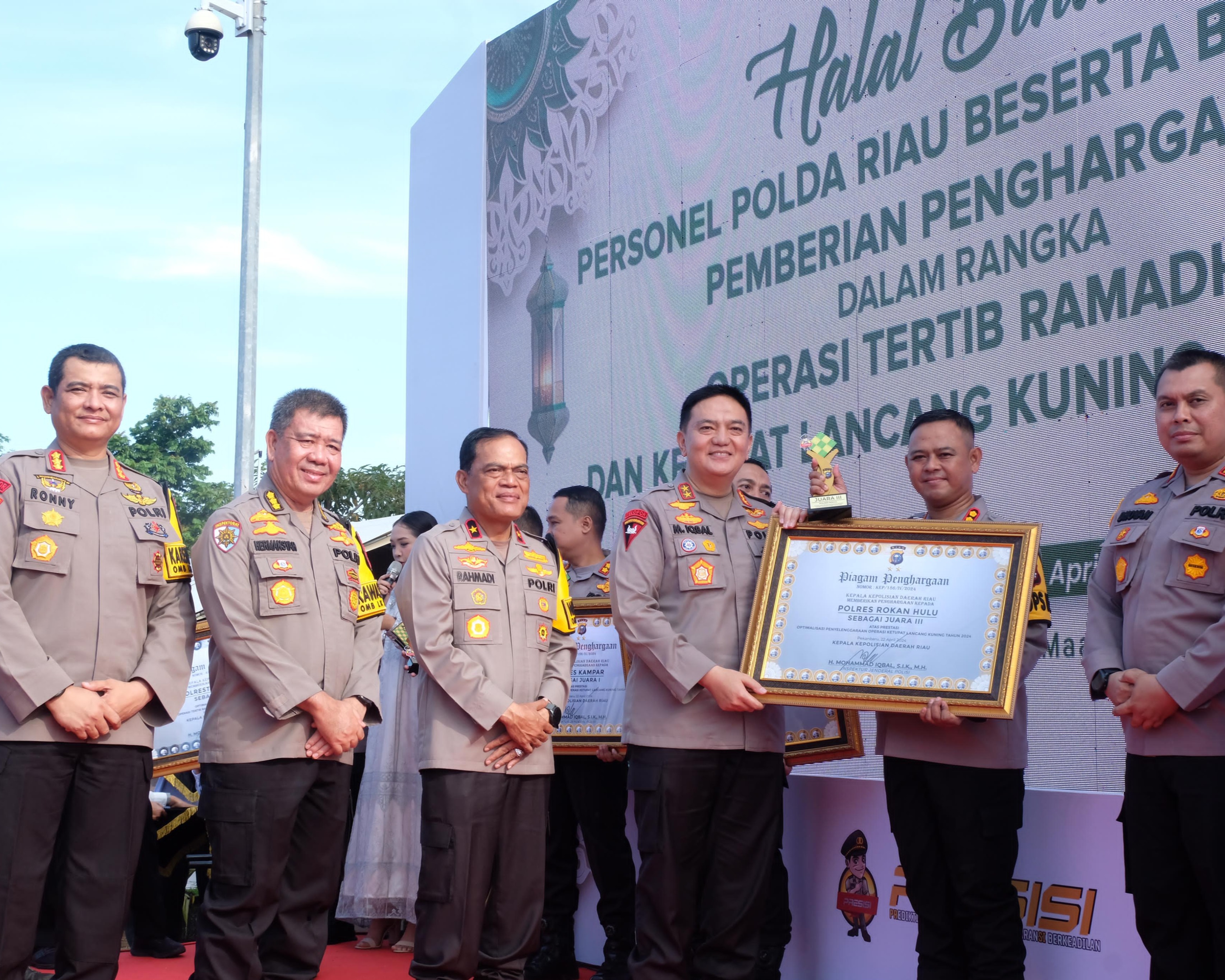 Pelaksanaan Operasi Ketupat Lancang Kuning Tahun 2024 Sukses, 6 Kapolres Raih Penghargaan Dari Kapolda Riau