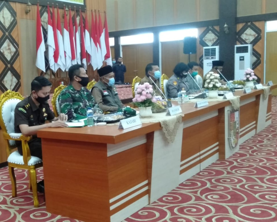 Pasi Pers Kodim 0301/PBR Hadiri Rakor Pemberian Izin Pembelajaran Tatap Muka Bagi Semua Tingkat Pendidikan Se-Kota Pekanbaru