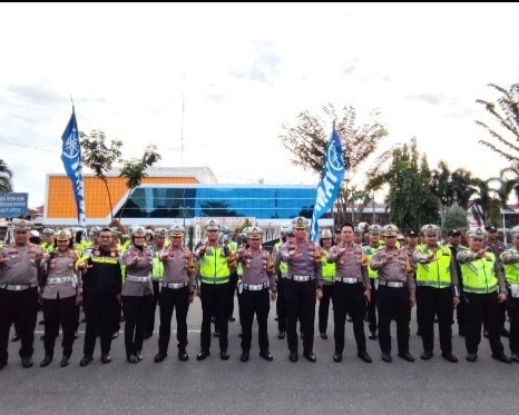 Kerahkan Tim Sepatu Roda Dan Gelar Pawai Keselamatan, Begini Cara Unik Satlantas Polresta Pekanbaru Kampanyekan Tertib Lalu Lintas di Lokasi Car Free Day