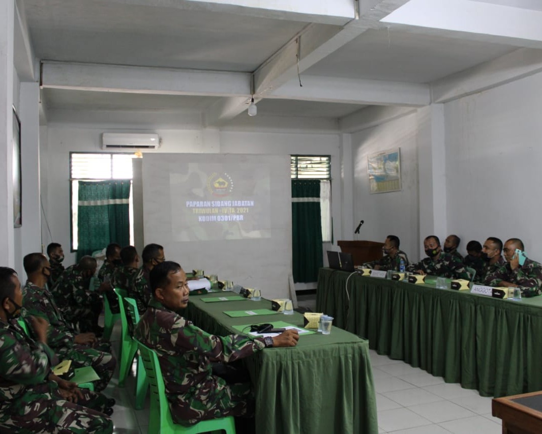 Dandim 0301/PBR Pimpin Sidang UKP Bagi Personil Untuk Periode 1 Oktober 2021