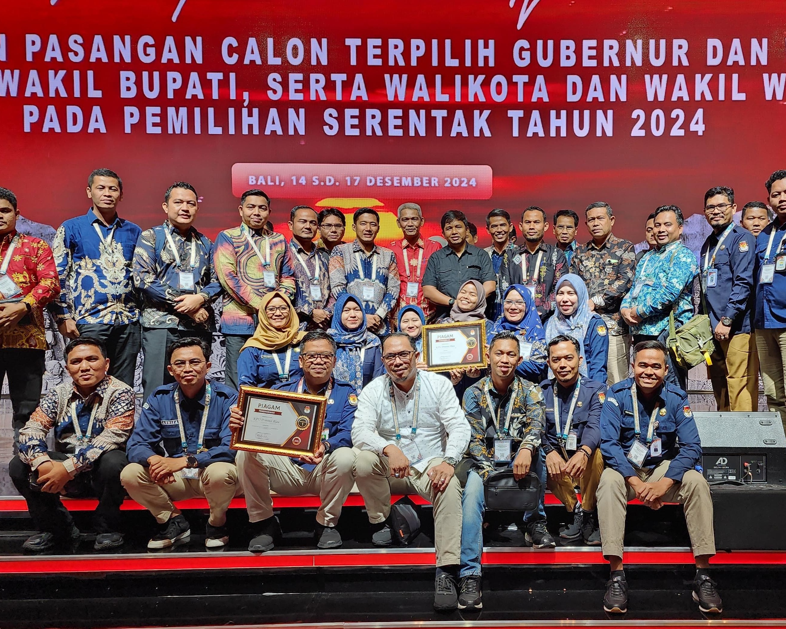 Jelang Penghujung Tahun 2024 KPU Riau Raih Empat Penghargaan