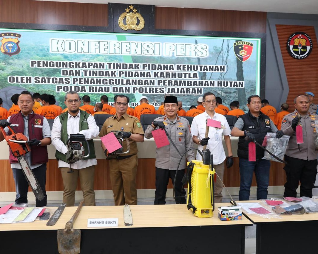 Polda Riau Komitmen Tindak Tegas Kejahatan Kehutanan