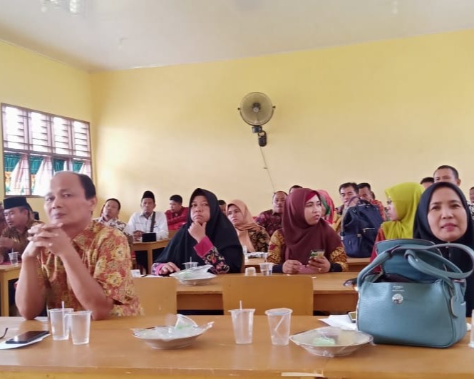 Ujian Semester Ganjil Tingkat SMP/MTS Di Bulan Desember 2019