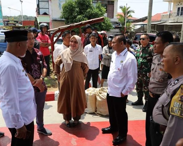 Antrian Di SPBU Kembali Terjadi, Mahyeldi Minta Pertamina Tingkatkan Pengawasan Dan Carikan Solusi