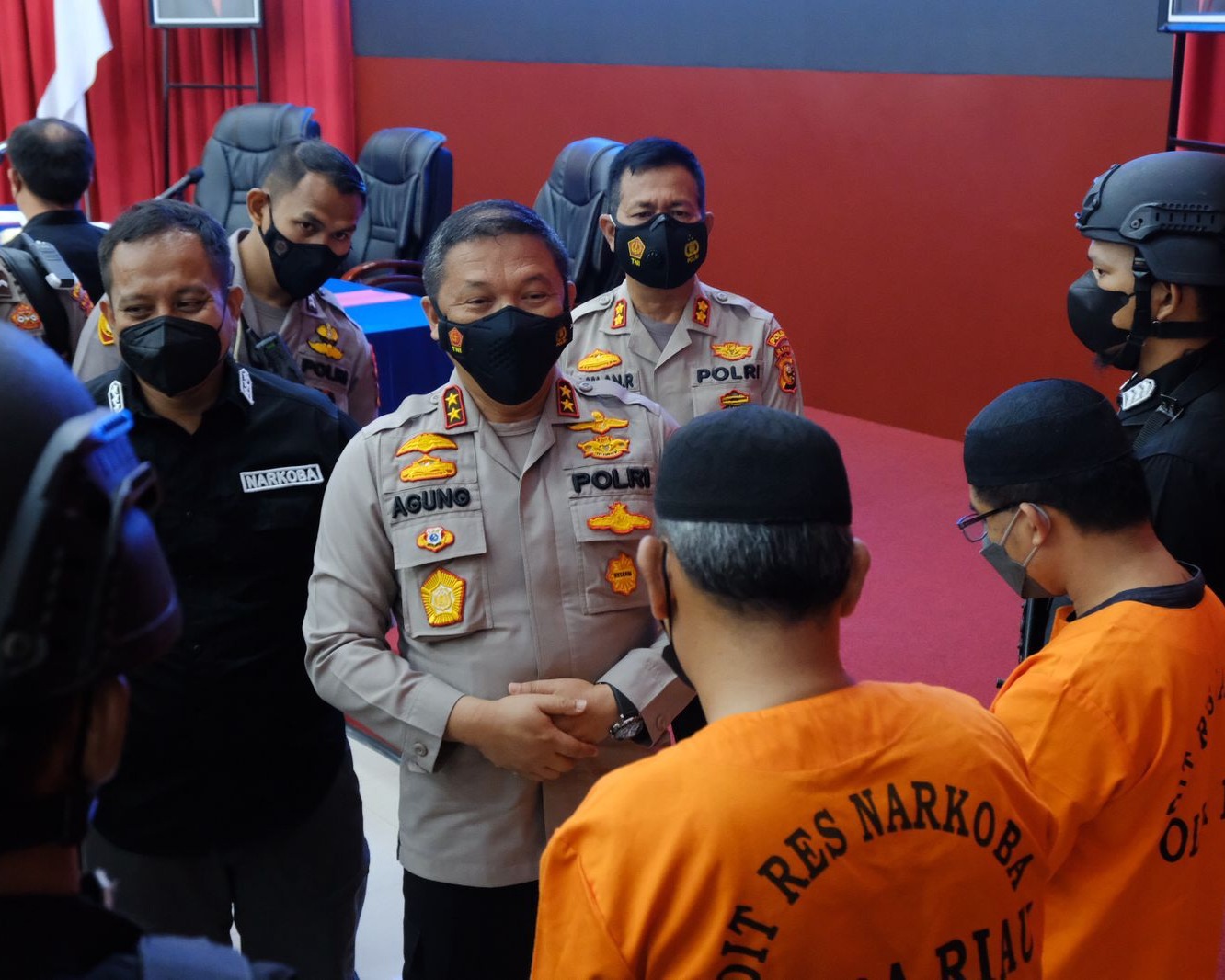 Polda Riau Tangkap Kaki Tangan Bandar Narkoba Internasional, Menyita Uang Sebesar Rp 1 Milyar Lebih