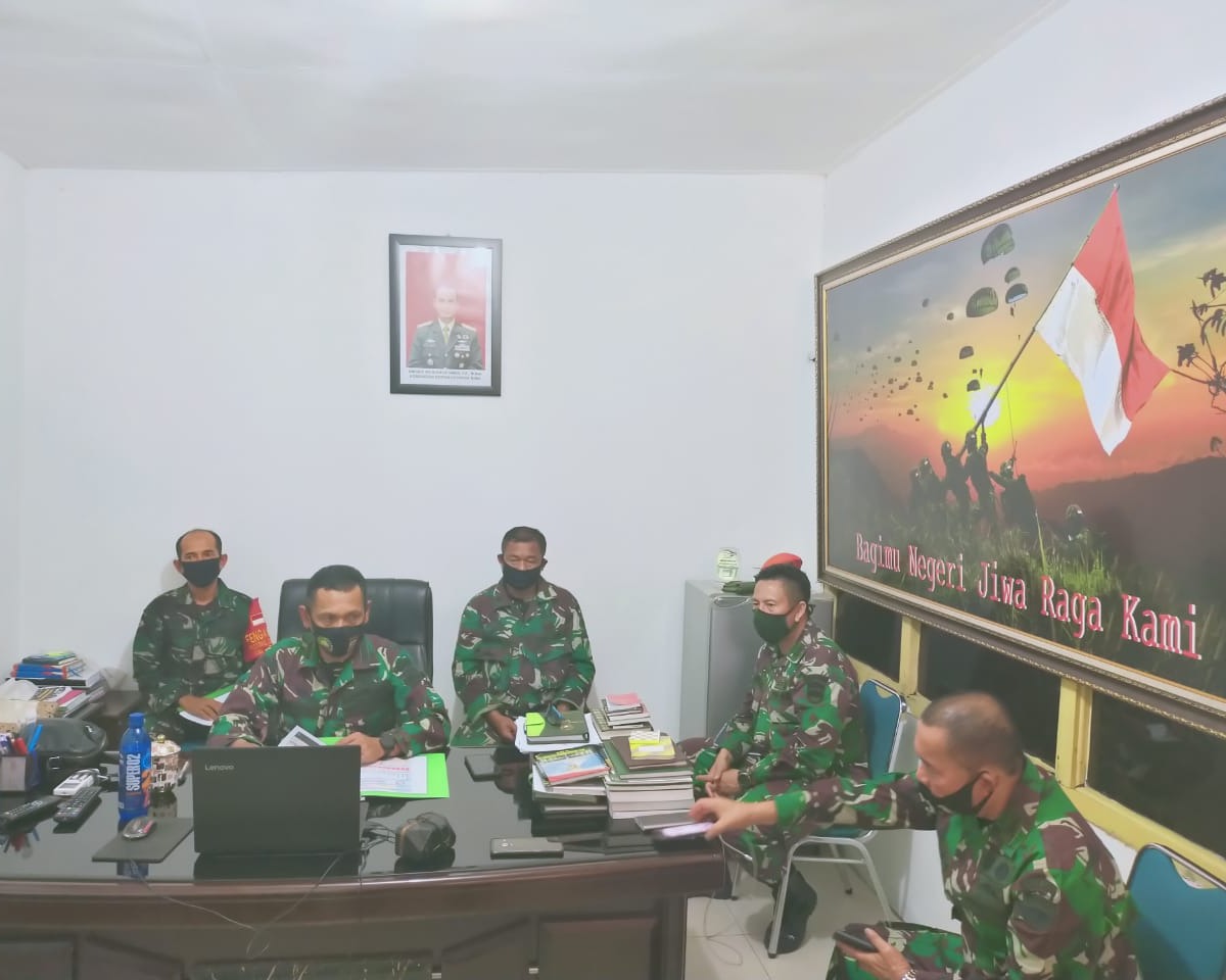 Dandim 0301/PBR Ikuti Kegiatan Telkomprensi Dengan Danrem 031/WB Terkait Penanganan Penyebaran Covid-19