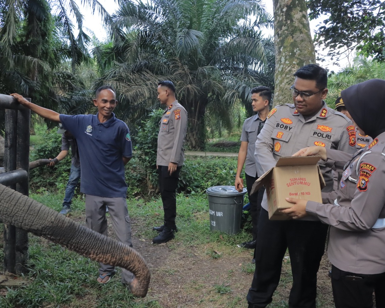Kapolres Kampar Sambut Tamu Kapolda dari Komunitas Green Policing Runners di TWA Desa Buluh Cina