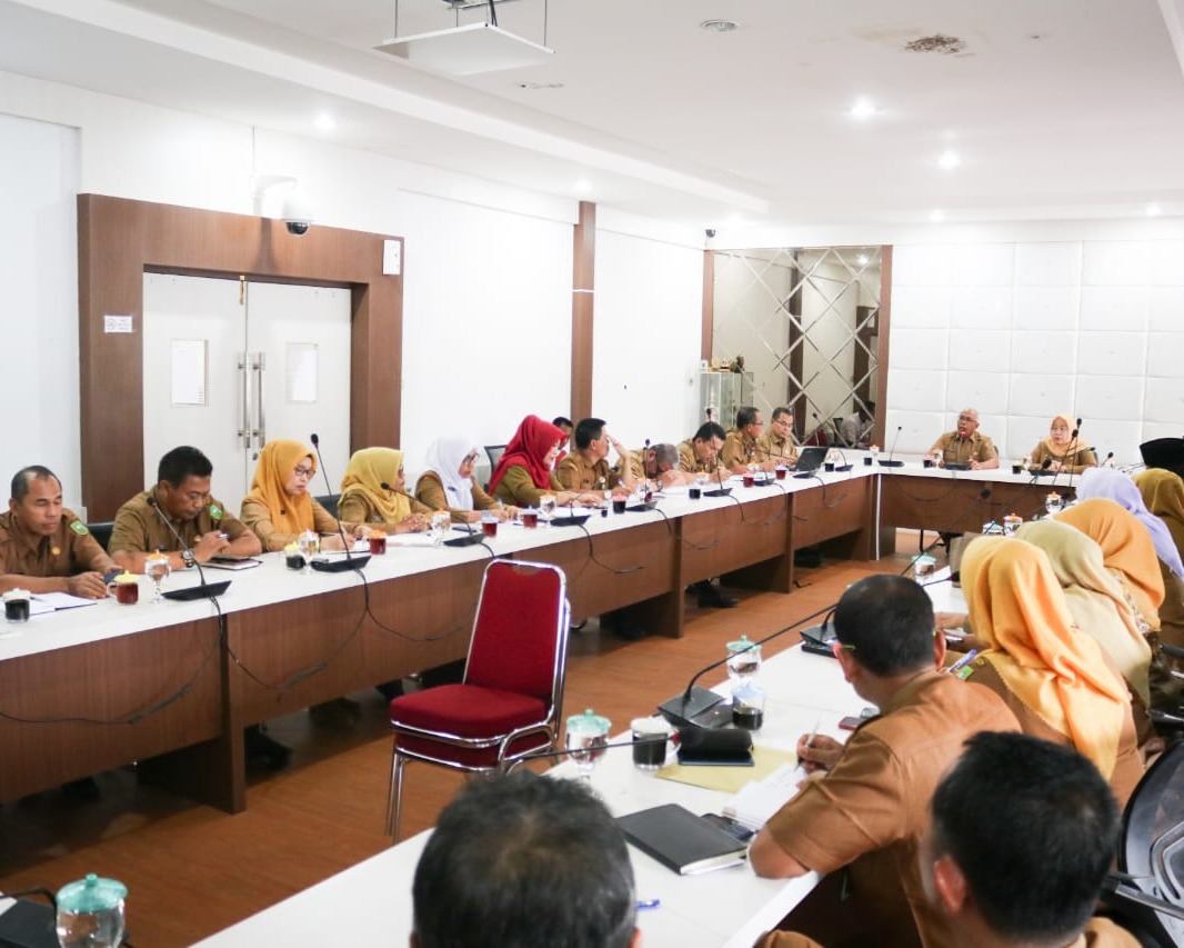 Dinas Pendidikan Provinsi Riau Membuat Surat Penyataan Larangan Kepada Kepala Sekolah Untuk Tidak Lakukan Pungutan Ke Peserta Didik