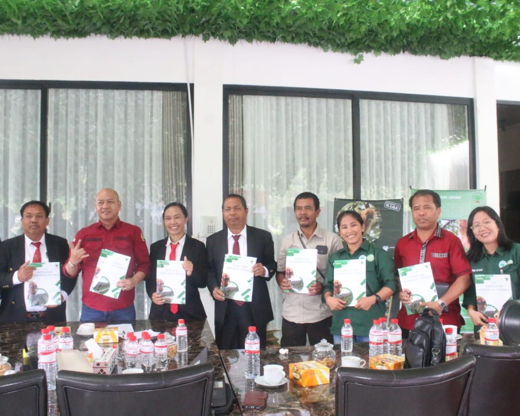 Bupati Taput Nikson Nababan Hadiri Launching Buku 'Ekosistem Harangan Tapanuli'