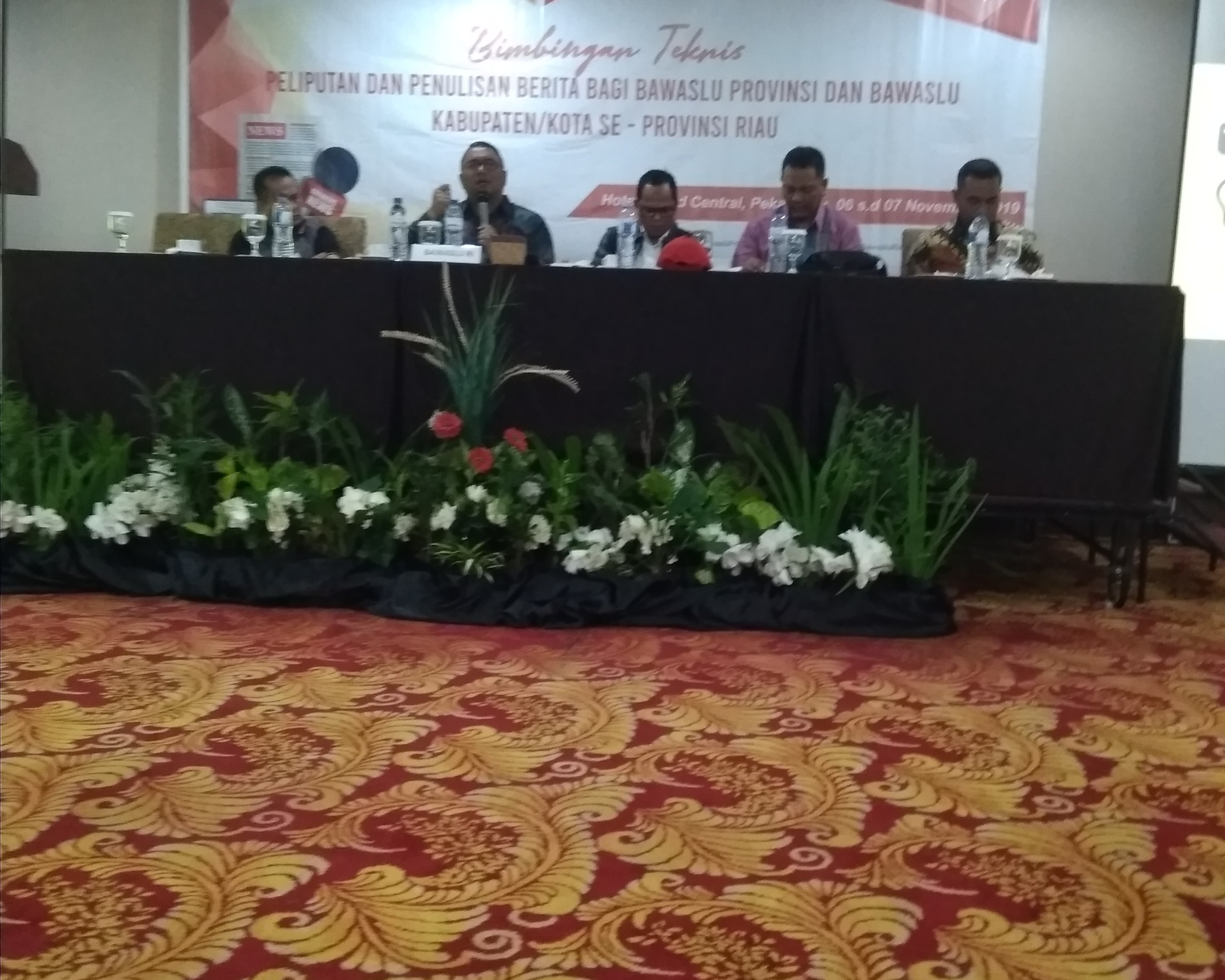 Anggota Bawaslu RI Kordiv Hukum Data dan Informasi Fritz Edward Siregar: Humas di Era Milenial, 