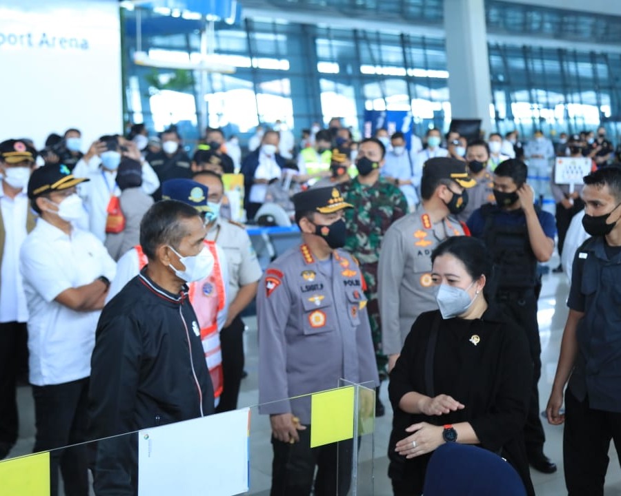 Tinjau Arus Mudik di Bandara Soekarno Hatta, Kapolri Minta Perketat Pengawasan Warga Yang Dari Luar Negeri